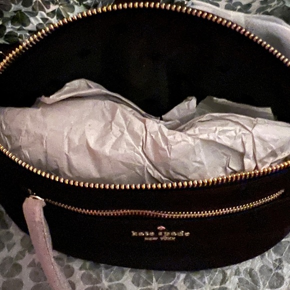 AUTHENTIC ♠️ KATE SPADE ♠️ CHELSEA BELT BAG/WAIST/FANNY PACK BLACK NYLON - Picture 8 of 9